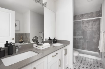 Duplex LH - Cornerbrook, NE Calgary