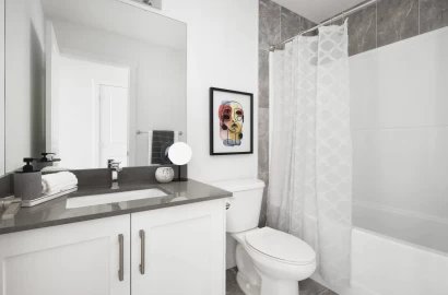 Duplex LH - Cornerbrook, NE Calgary