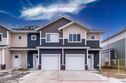 Front Garage Townhome - Redstone, NE Calgary
